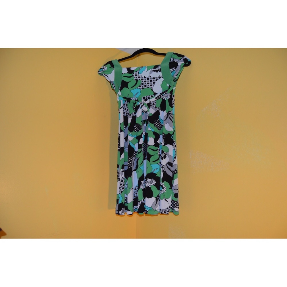 Girls flower dress